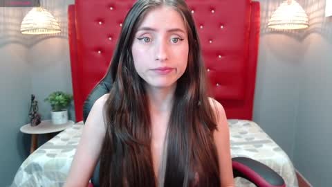 Snapshot of lisa_styleglam chatting on December 2024 06:37:02 AM Lisa online show from December 2024 06:37:02 AM