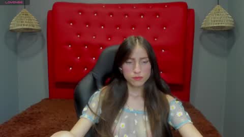 Snapshot of lisa_styleglam chatting on January 2025 06:31:02 AM Lisa online show from January 2025 06:31:02 AM