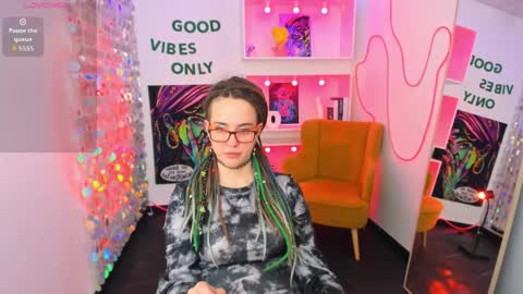 Lisa online show from March 2026 08:26:33 AM