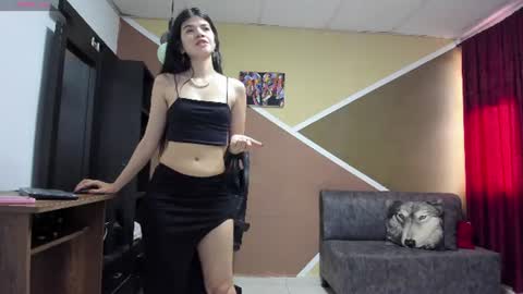 Snapshot of lisagray_1 chatting on June 2026 07:37:01 PM Lisa Gray Independent Model online show from June 2026 07:37:01 PM
