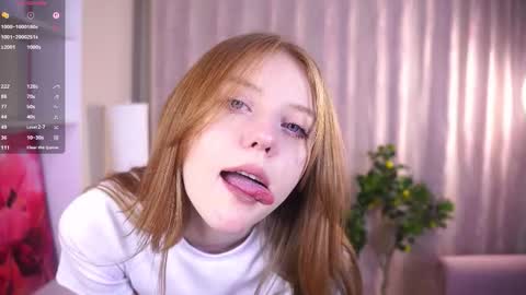 Molly online show from October 2025 04:41:02 PM