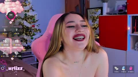 Snapshot of lisamayson chatting on December 2024 07:21:01 PM LISA online show from December 2024 07:21:01 PM