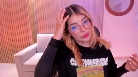 LISA MONROE online show from December 2024 07:12:02 PM