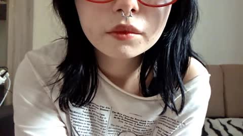 lisandrasteed online show from April 2026 01:41:01 PM