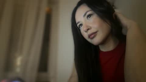 lisandriaa online show from April 2026 08:20:01 PM