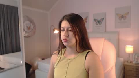 Andrea online show from January 2025 12:47:02 PM
