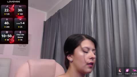 Andrea online show from September 2025 03:17:02 AM