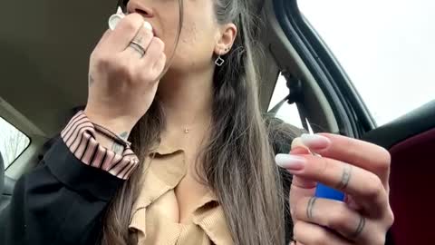 Lissa online show from February 2026 11:11:01 AM