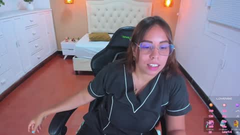 L I S S A  online show from January 2025 04:19:02 AM