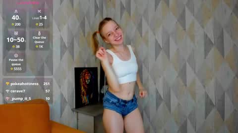 Lissa online show from January 2025 10:50:02 AM