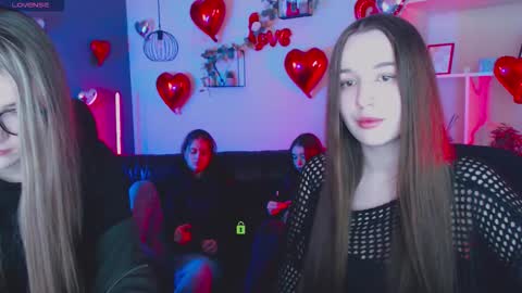 lissa_night online show from February 2026 08:38:01 PM