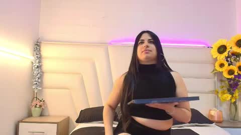 Lissa whitte online show from November 2025 01:50:01 PM