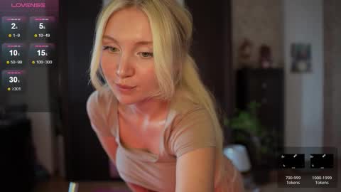 Lissa online show from September 2025 09:33:02 AM