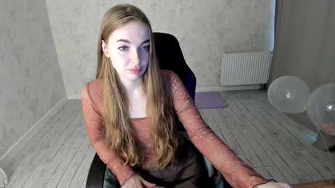 Snapshot of lissacain chatting on February 2025 09:43:01 AM Lissa online show from February 2025 09:43:01 AM