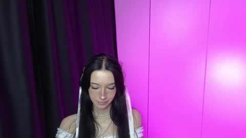 lissaelison online show from November 2025 11:37:02 PM