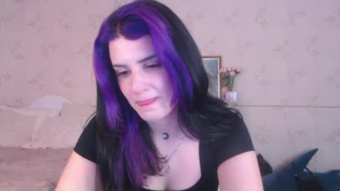 Alice Dont forget to thumbs up its very important  online show from April 2026 08:59:01 AM