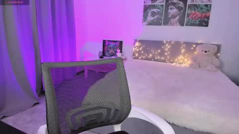 lissameoww online show from October 2025 01:42:02 AM