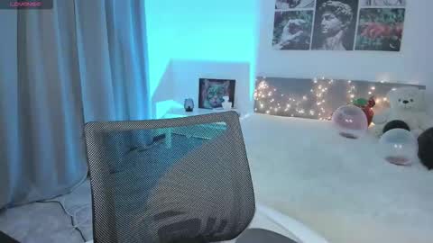 lissameoww online show from October 2025 01:39:01 AM