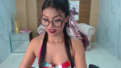 Snapshot of lissandra_s chatting on September 2025 08:42:02 PM lissandra_s online show from September 2025 08:42:02 PM