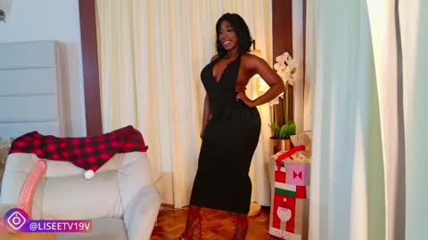 Lisseth Long  online show from November 2025 12:25:01 AM