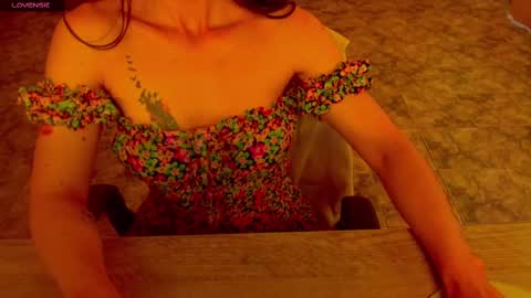 Liss online show from September 2025 04:00:01 PM