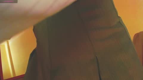 Liss online show from November 2025 05:04:02 PM