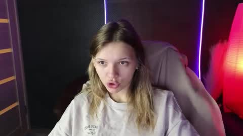 Snapshot of litabrom chatting on September 2025 04:07:01 AM Lena online show from September 2025 04:07:01 AM