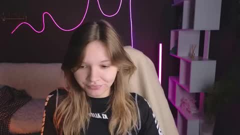 Snapshot of litabrom chatting on October 2025 08:13:01 AM Lena online show from October 2025 08:13:01 AM