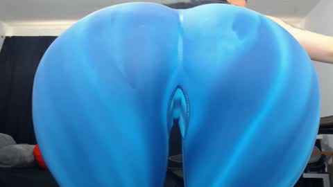 Snapshot of litas_secrets chatting on January 2025 07:45:01 PM LITA a sexy milf online show from January 2025 07:45:01 PM