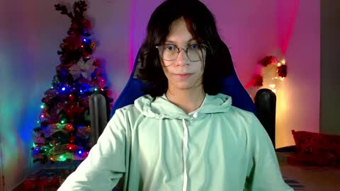 Snapshot of literateboy chatting on December 2024 11:13:01 AM Literateboy online show from December 2024 11:13:01 AM