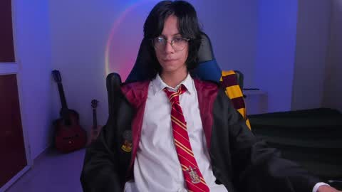 Snapshot of literateboy chatting on February 2025 12:40:02 AM Literateboy online show from February 2025 12:40:02 AM