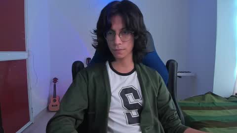 Snapshot of literateboy chatting on February 2025 02:10:01 PM Literateboy online show from February 2025 02:10:01 PM