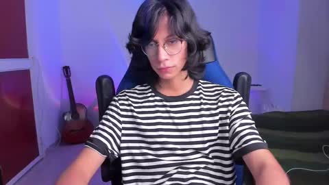 Snapshot of literateboy chatting on February 2025 12:16:01 AM Literateboy online show from February 2025 12:16:01 AM
