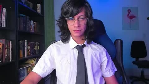 Snapshot of literateboy chatting on September 2025 12:43:02 AM Literateboy online show from September 2025 12:43:02 AM