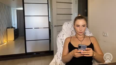 LUNA online show from August 2026 12:52:02 PM