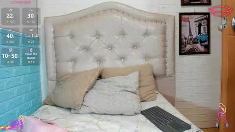 VANESSA online show from April 2026 01:14:02 PM