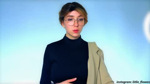 Lana online show from April 2026 04:59:02 AM