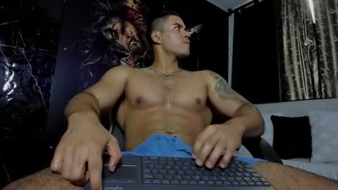 Snapshot of litoxxx_cass chatting on June 2026 01:35:02 PM litoxxx_cass online show from June 2026 01:35:02 PM