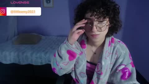 Snapshot of little__amy_ chatting on January 2025 08:29:01 AM AMY online show from January 2025 08:29:01 AM