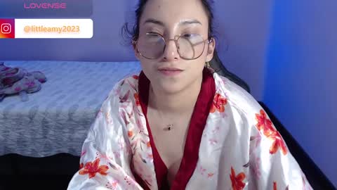 Snapshot of little__amy_ chatting on February 2025 06:27:02 PM AMY online show from February 2025 06:27:02 PM