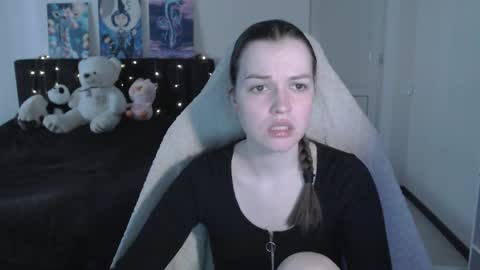 little__flowers online show from March 2026 09:57:01 AM