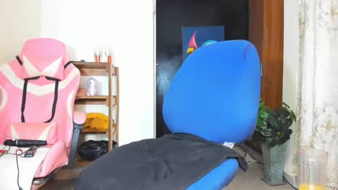 little_africa online show from January 2026 07:46:01 AM