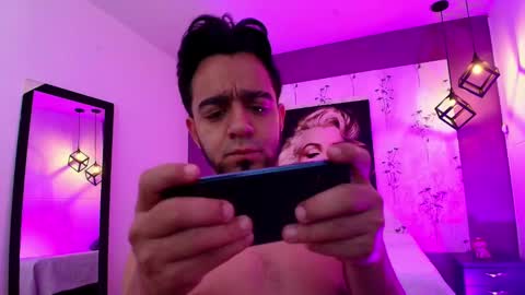 Snapshot of little_alann chatting on January 2025 08:32:02 AM Alan online show from January 2025 08:32:02 AM