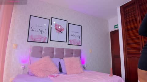 Alis online show from December 2024 05:46:01 PM