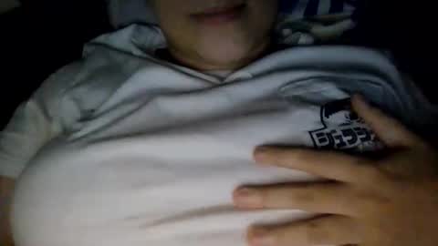 Snapshot of little_anef chatting on May 2026 08:34:02 AM little_anef online show from May 2026 08:34:02 AM