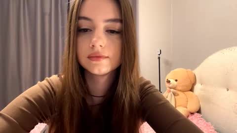 Catherine online show from November 2025 02:22:02 AM