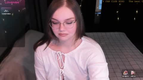Snapshot of little_bambii_ chatting on December 2024 12:22:02 PM Eva online show from December 2024 12:22:02 PM