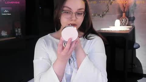 Snapshot of little_bambii_ chatting on January 2025 01:51:01 PM Eva online show from January 2025 01:51:01 PM