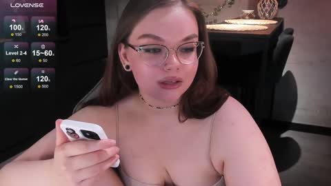 Snapshot of little_bambii_ chatting on February 2025 01:48:02 PM Eva online show from February 2025 01:48:02 PM