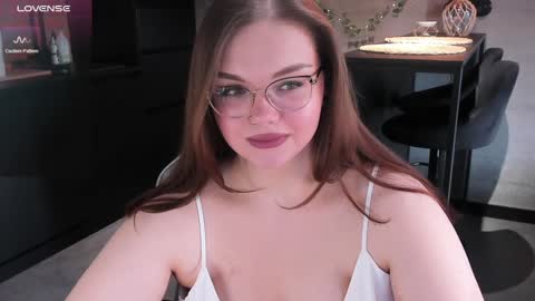 Snapshot of little_bambii_ chatting on February 2025 10:26:02 AM Eva online show from February 2025 10:26:02 AM